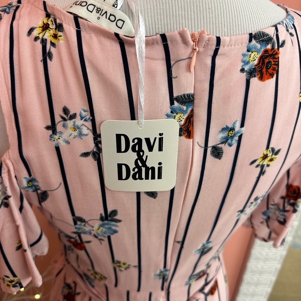 NEW! DAVI & DANI Pink Floral Striped Maxi Dress - Picture 3 of 3